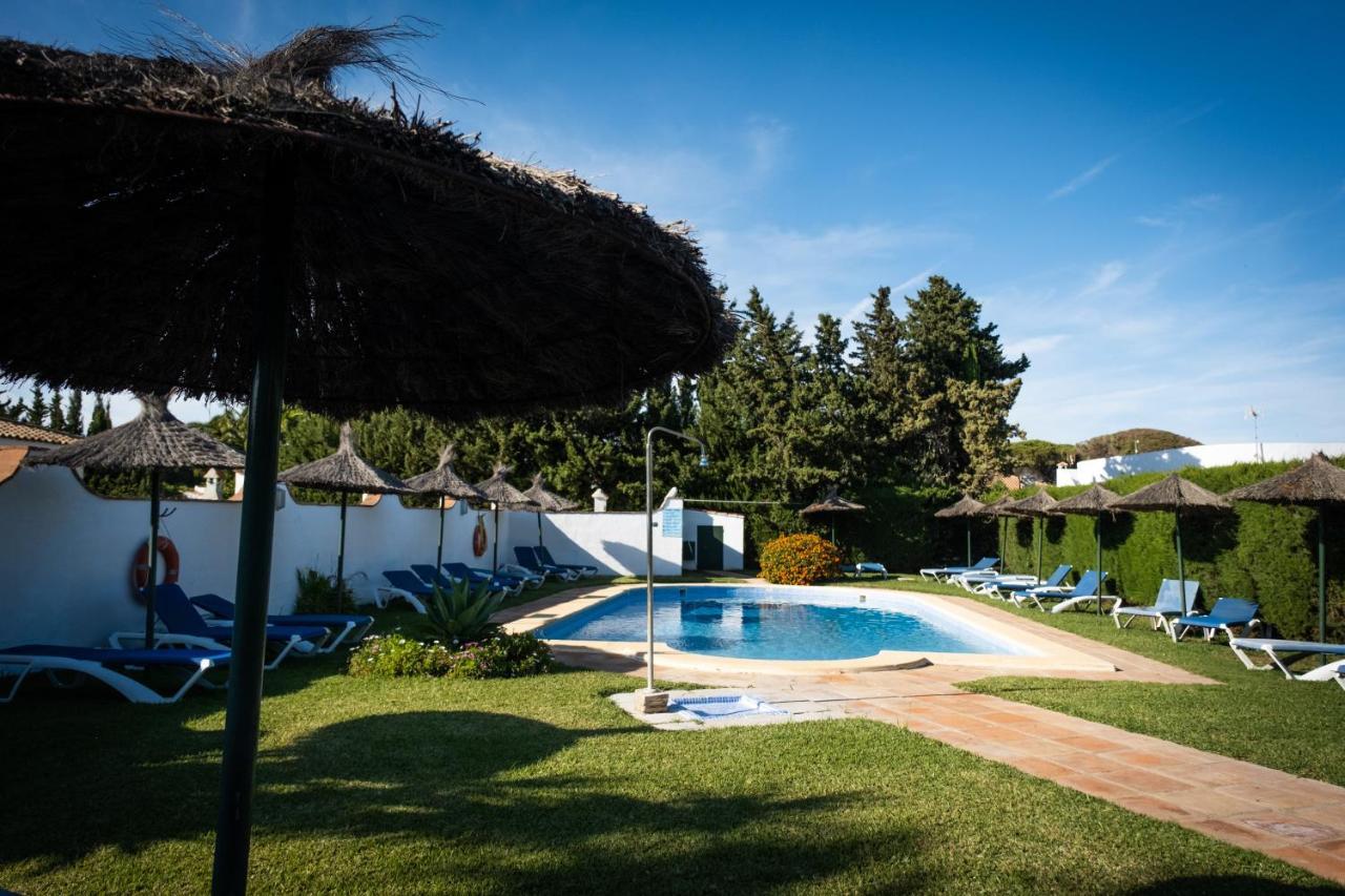 Hostal Cabo Roche Conil De La Frontera Exterior photo